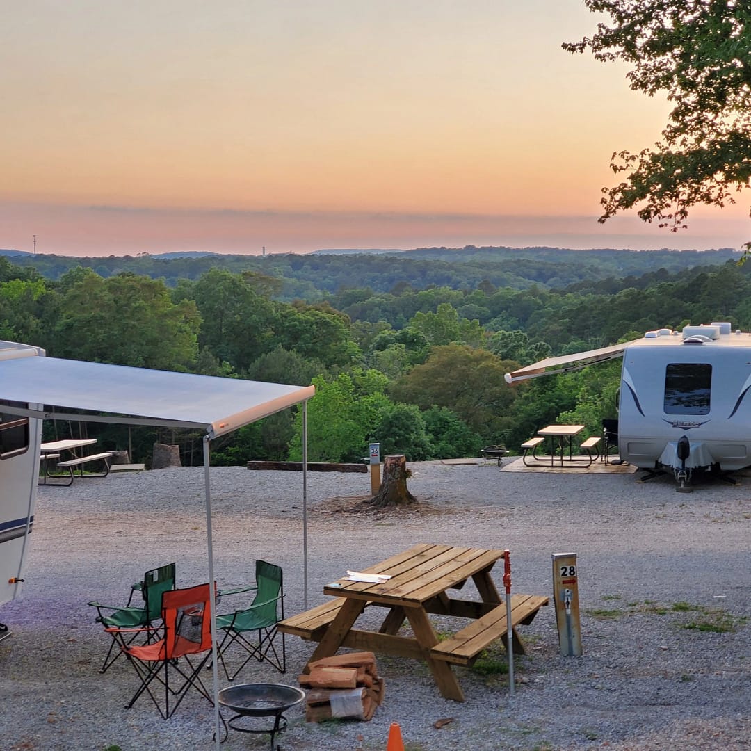 Wanderlust RV Park And Cabins
