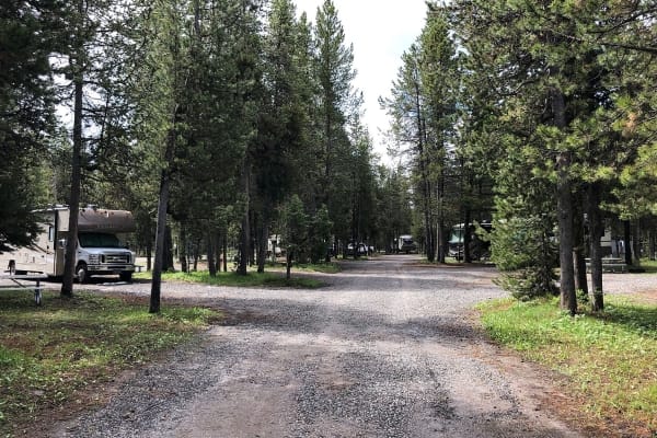 Camping Yellowstone RV Park